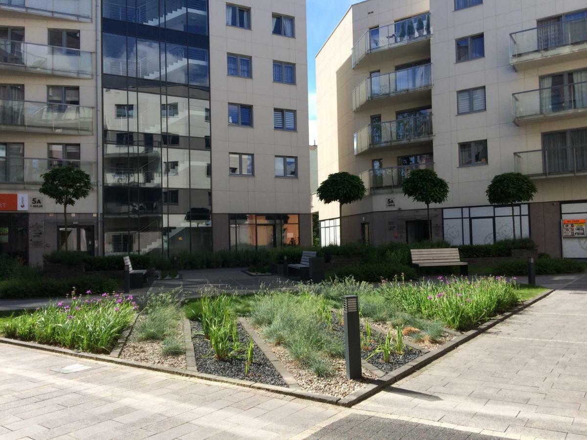 Neptun 46 - 2 Sypialnie Apartment Opolznevoye Bagian luar foto